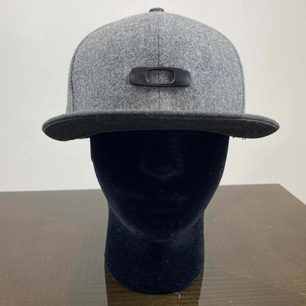 Oakley New Era Wool Snapback Hat